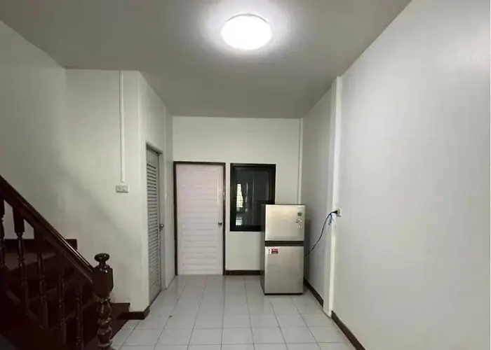 Homestay Near Bts Bangchan And Safari Townhouse One Bedroom Cooking Bangkok