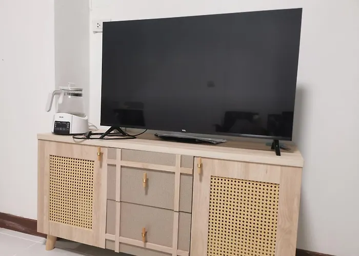Near Bts Bangchan And Safari Townhouse One Bedroom Cooking Homestay Bangkok